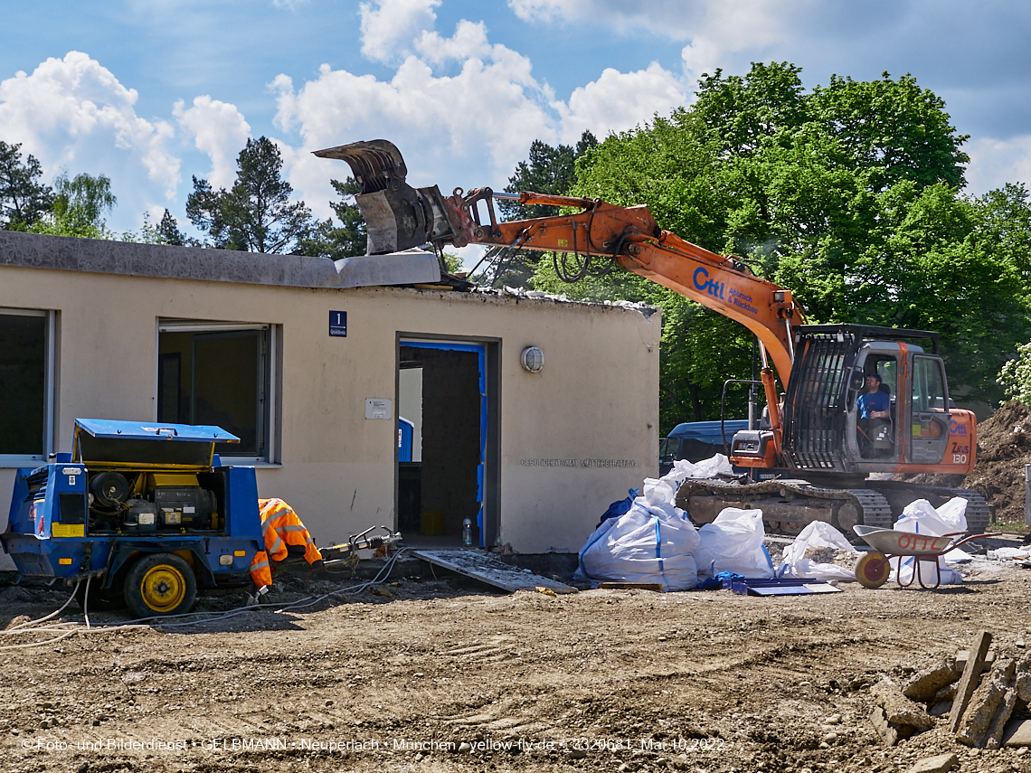 10.05.2022 - Baustelle am Haus für Kinder in Neuperlach